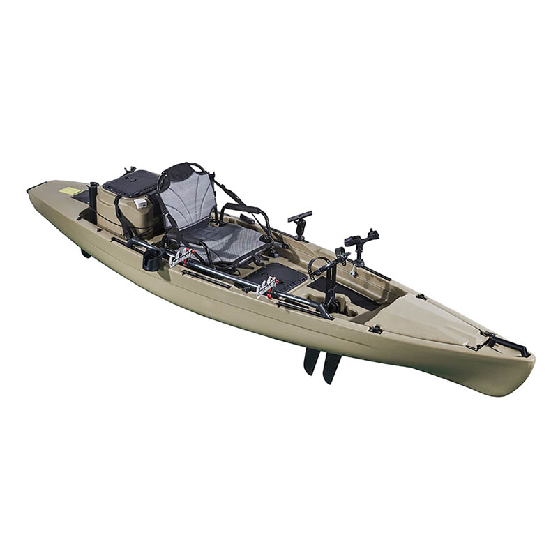 plastic-pedal-fishing-kayak_1240.jpg